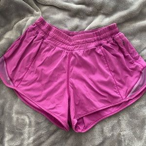 lululemon hotty hot short II